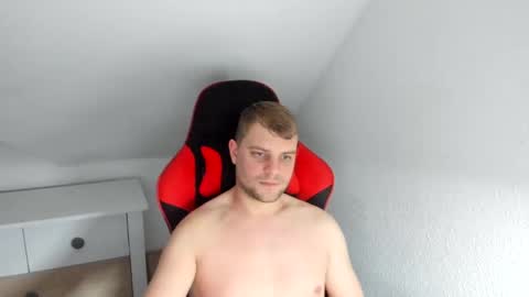 Snapshot of kozik1992 chatting on 02.03.25 Bartek online show from 02.03.25