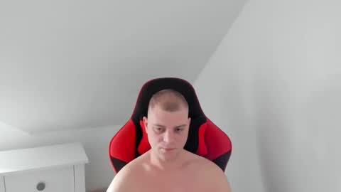 Snapshot of kozik1992 chatting on 02.22.25 Bartek online show from 02.22.25