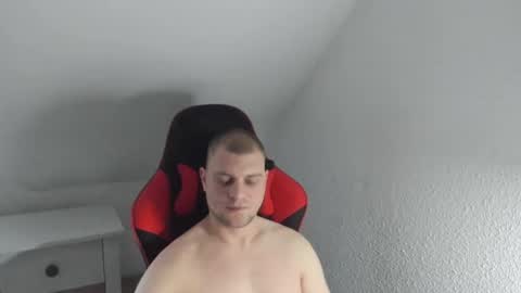 Snapshot of kozik1992 chatting on 02.27.25 Bartek online show from 02.27.25