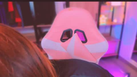 Khloe online show from 03.03.26