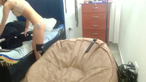 Snapshot of kratos_and_afrodita chatting on 09.26.25 kratos_and_afrodita online show from 09.26.25