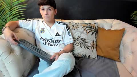 Kraven online show from 10.13.25