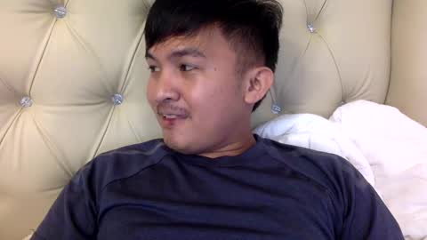 Snapshot of krezikeed chatting on 03.11.25 krezikeed online show from 03.11.25