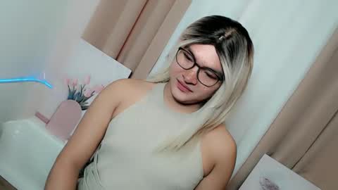 Snapshot of krezikeed chatting on 01.13.26 krezikeed online show from 01.13.26