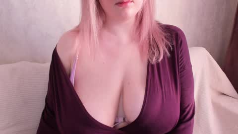 KrisRus online show from 01.04.25