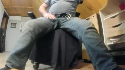 Snapshot of krinkle420 chatting on 02.24.25 krinkle420 online show from 02.24.25