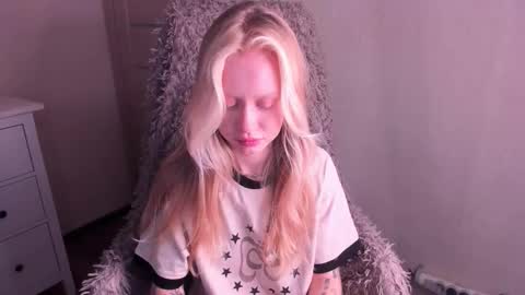 kris_grant online show from 10.25.25