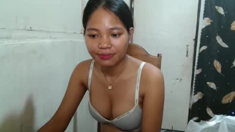 Snapshot of krisloversweet1 chatting on 02.05.26 Kris online show from 02.05.26