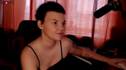 Snapshot of krisneal chatting on 04.11.26 krisneal online show from 04.11.26