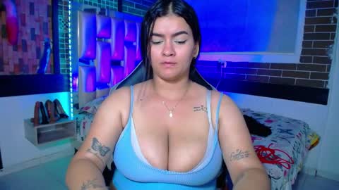 kriss_sweetboobs online show from 04.18.26