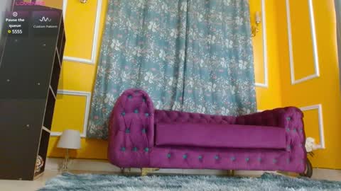 Thaterotic woman online show from 03.06.25