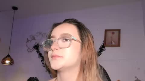 kristal online show from 10.14.25