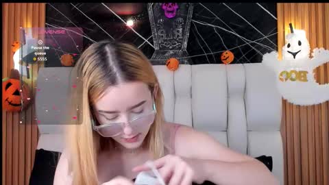 kristal online show from 10.29.25