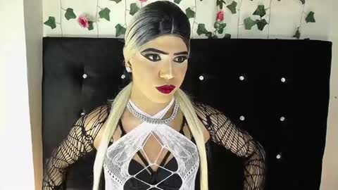 kristal_queen01 online show from 05.14.26
