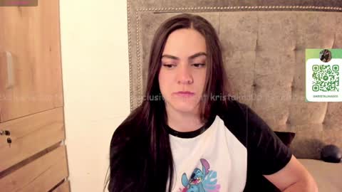 Snapshot of kristalina5 chatting on 01.22.25 camila online show from 01.22.25