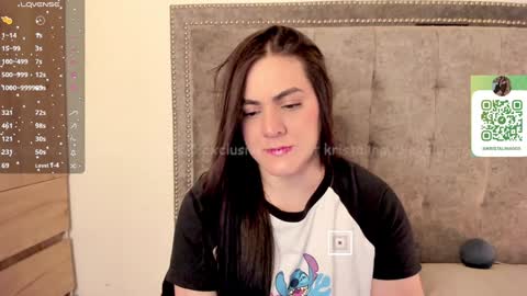 Snapshot of kristalina5 chatting on 02.01.25 camila online show from 02.01.25