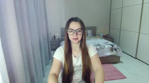 twitter    Annemarye 23 online show from 02.01.26