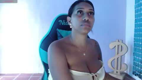 kristel_lee online show from 10.23.25