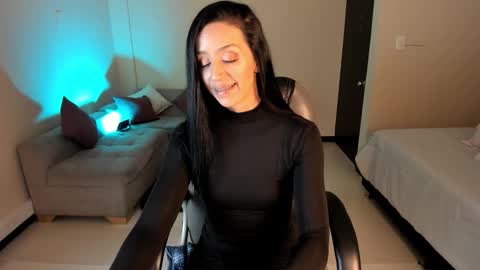 Sophia online show from 02.05.26