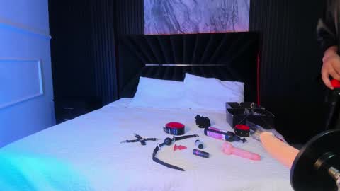 Kristen Bread online show from 09.20.25