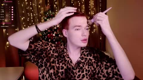 Kristen online show from 12.21.25