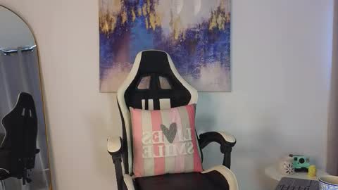 Kris online show from 11.21.25