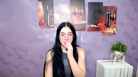 Kristen online show from 10.27.25