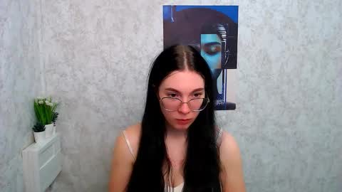 Kristen online show from 11.10.25