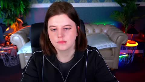 kristifoxy online show from 04.12.26