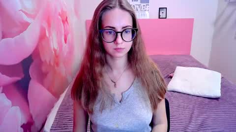 Snapshot of kristina_adel chatting on 12.27.24 Kristina Adel online show from 12.27.24