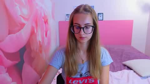 Kristina Adel online show from 10.06.25