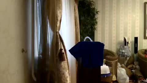 kristinalamour96 online show from 10.17.25