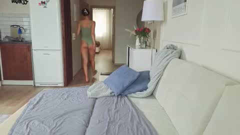 Kristi online show from 10.19.25