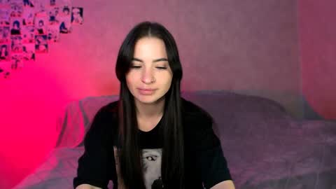 Snapshot of kristinsquirt chatting on 05.03.26 Kristina online show from 05.03.26