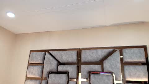 Snapshot of kristtal_key chatting on 10.15.25 Kristtal  online show from 10.15.25