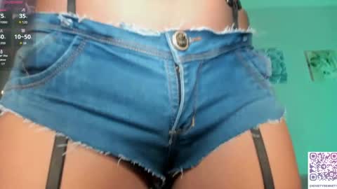 Im Dani3 online show from 04.24.26