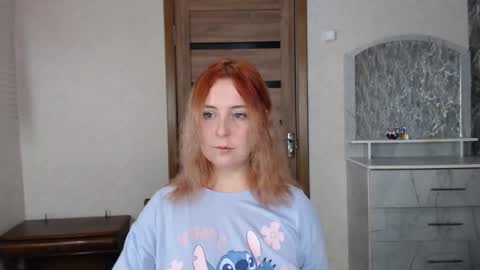 Snapshot of kristy_fran chatting on 09.22.25 Kristy online show from 09.22.25