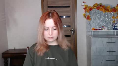 Snapshot of kristy_fran chatting on 09.29.25 Kristy online show from 09.29.25