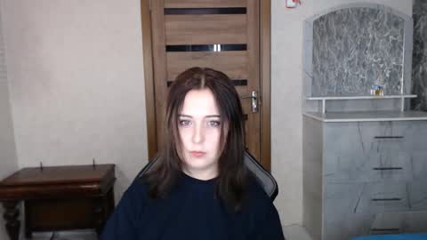 Snapshot of kristy_fran chatting on 10.20.25 Kristy online show from 10.20.25