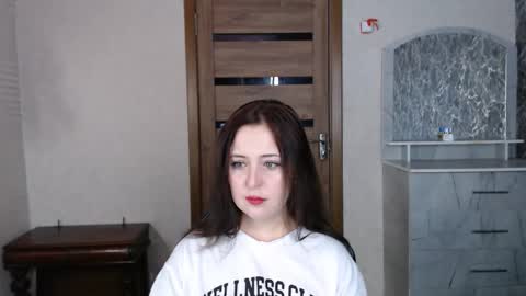 Snapshot of kristy_fran chatting on 10.21.25 Kristy online show from 10.21.25