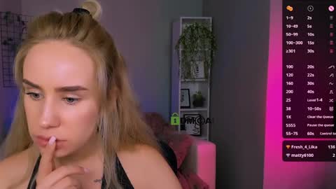 Kristy online show from 09.10.25