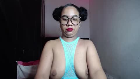 kristynsmith20 online show from 09.11.25