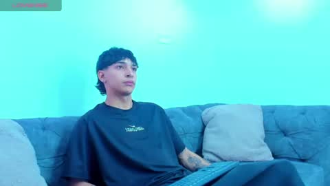 Snapshot of kroywave chatting on 07.06.26 Kroy Wave Muscle Tattoos Latino online show from 07.06.26