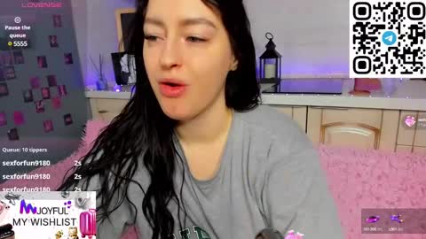 Snapshot of kruela_eva chatting on 01.28.25 Kruela GTM3Tue Wed Thu Fri Sun 0400 am-1030pm online show from 01.28.25