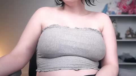 Krystal Syx online show from 02.19.26