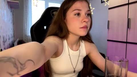 Alis online show from 12.18.25