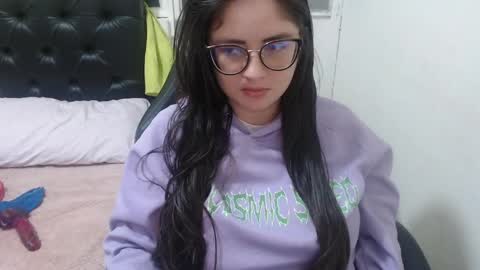Snapshot of kryystaladams chatting on 04.16.26 kryystaladams online show from 04.16.26