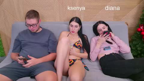 WebcamWhore online show from 12.17.25