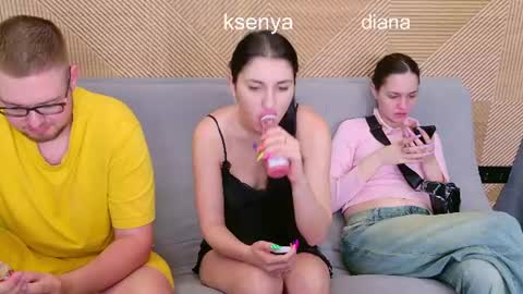 Snapshot of ksenyahot chatting on 06.20.26 WebcamWhore online show from 06.20.26