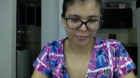 Snapshot of ktiana21 chatting on 01.27.25 kattaleya online show from 01.27.25